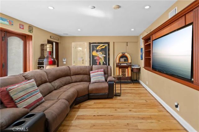 221 Rivo Alto Canal, Long Beach, CA 90803