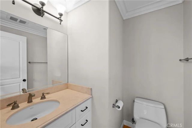 221 Rivo Alto Canal, Long Beach, CA 90803