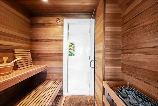 221 Rivo Alto Canal, Long Beach, CA 90803