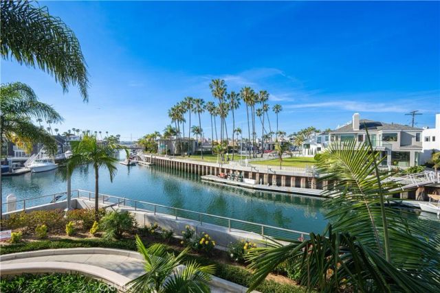 221 Rivo Alto Canal, Long Beach, CA 90803