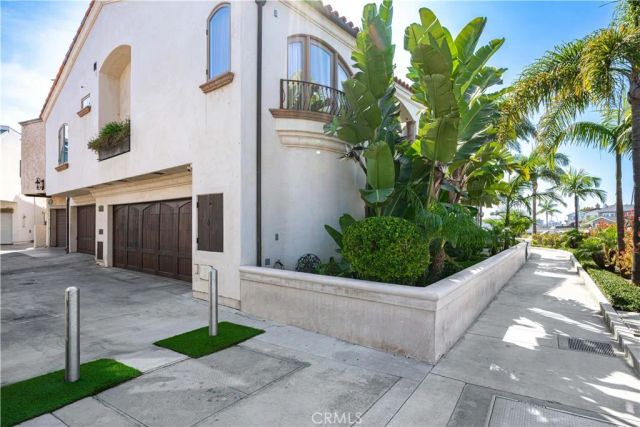 221 Rivo Alto Canal, Long Beach, CA 90803