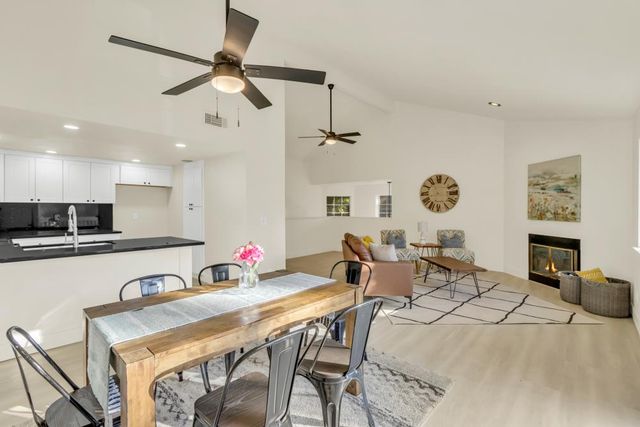 213 Live Oak Cir, Roseville, CA 95678