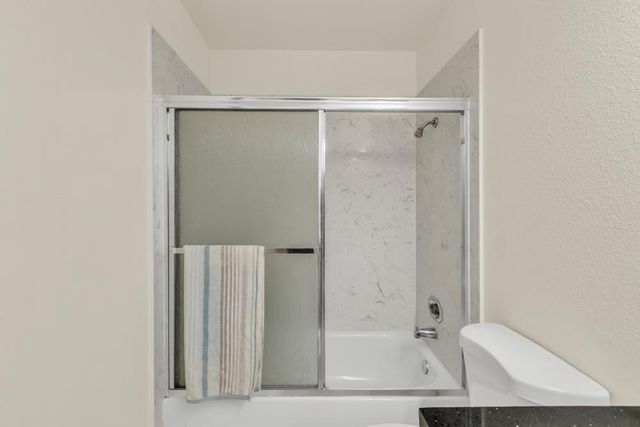 213 Live Oak Cir, Roseville, CA 95678