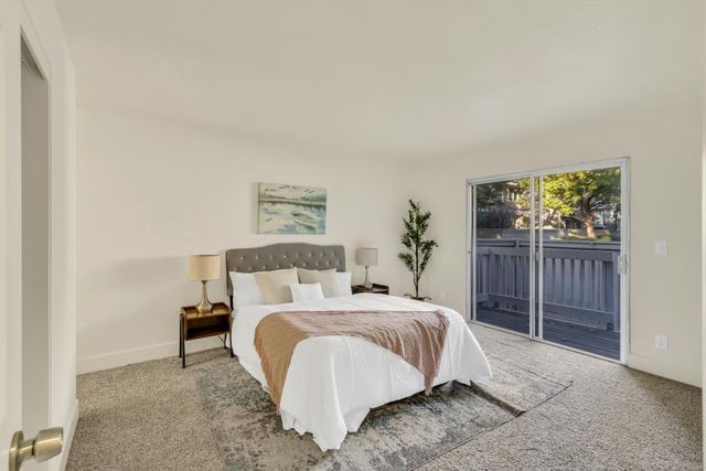 213 Live Oak Cir, Roseville, CA 95678