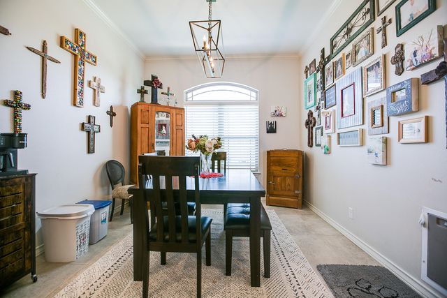 1950 Colonial Drive, San Angelo, TX 76904
