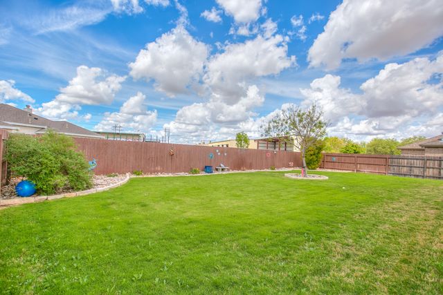 1950 Colonial Drive, San Angelo, TX 76904