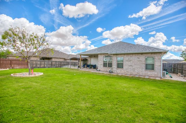 1950 Colonial Drive, San Angelo, TX 76904