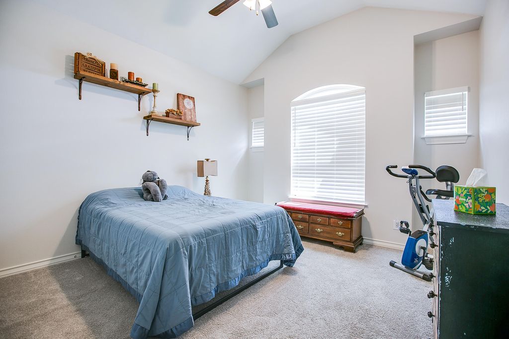 Image 20 of property listing at 1950 Colonial Drive, San Angelo, TX 76904