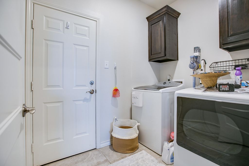 Image 23 of property listing at 1950 Colonial Drive, San Angelo, TX 76904