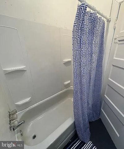 5011 N BROAD ST, Philadelphia, PA 19141