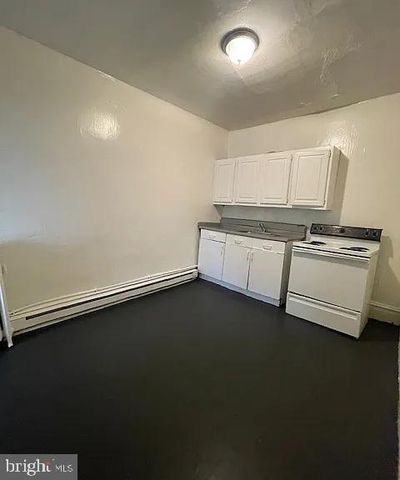 5011 N BROAD ST, Philadelphia, PA 19141