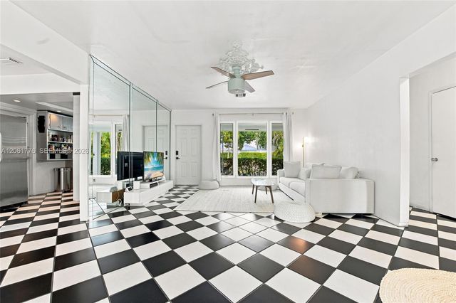 3497 NE 20th Avenue, Oakland Park, FL 33306