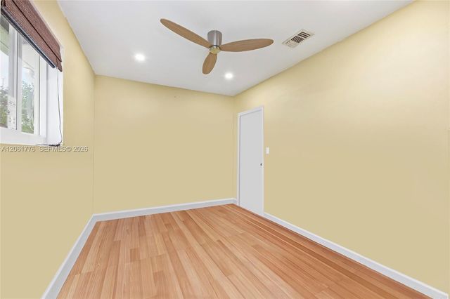 3497 NE 20th Avenue, Oakland Park, FL 33306