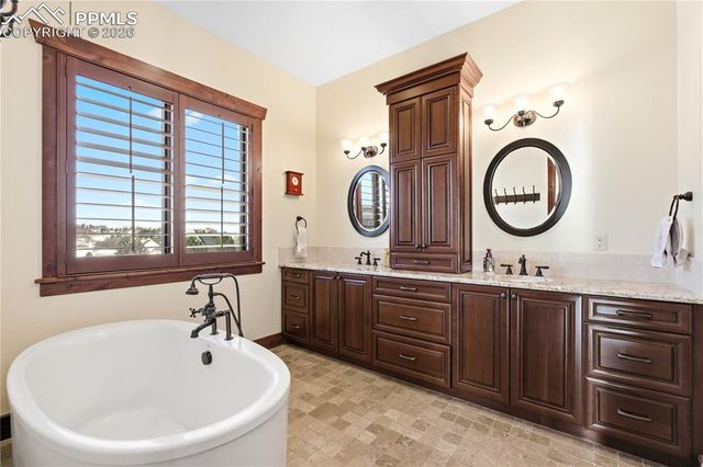 1548 Amber Court, Castle Rock, CO 80108