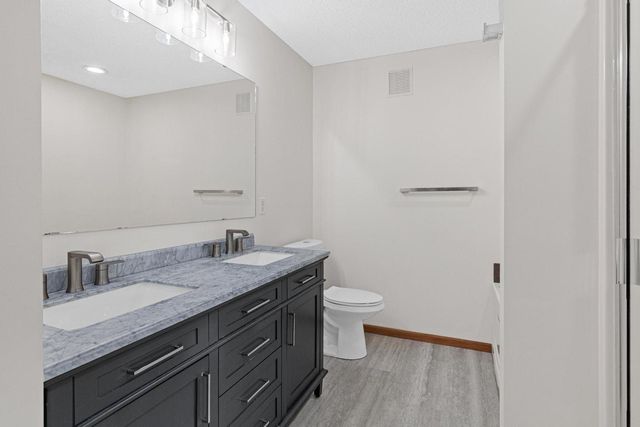 4108 Parker Green, Robbinsdale, MN 55422