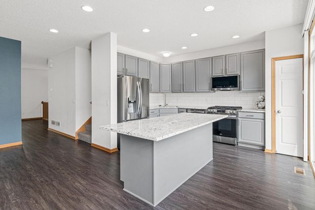 4108 Parker Green, Robbinsdale, MN 55422
