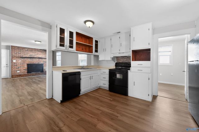 814 1st Avenue, Athens, AL 35611