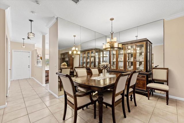 6757 Via Regina 3, Boca Raton, FL 33433