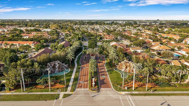 6757 Via Regina 3, Boca Raton, FL 33433