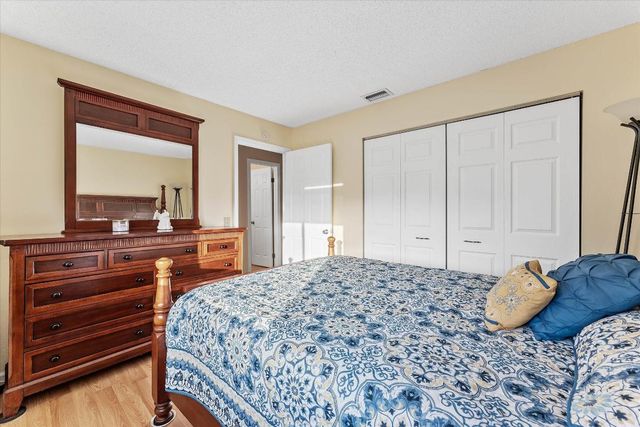 6757 Via Regina 3, Boca Raton, FL 33433