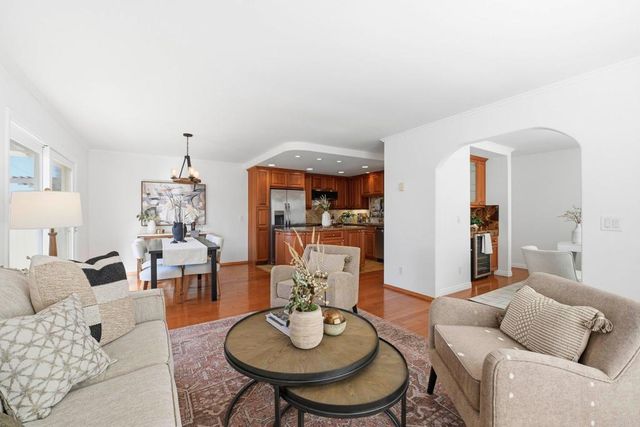 1835 Pleasantdale Drive, Encinitas, CA 92024