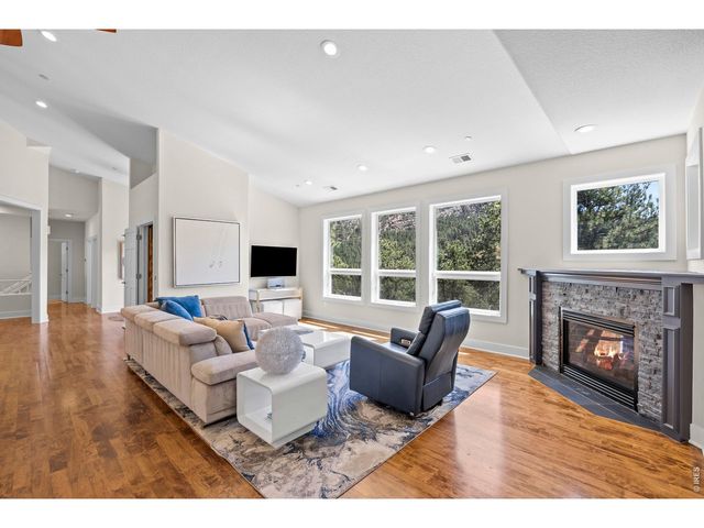 738 Wagonwheel Gap Rd, Boulder, CO 80302