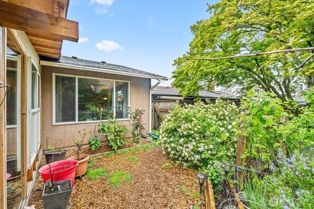 9505 NW 21st Avenue, Vancouver, WA 98665