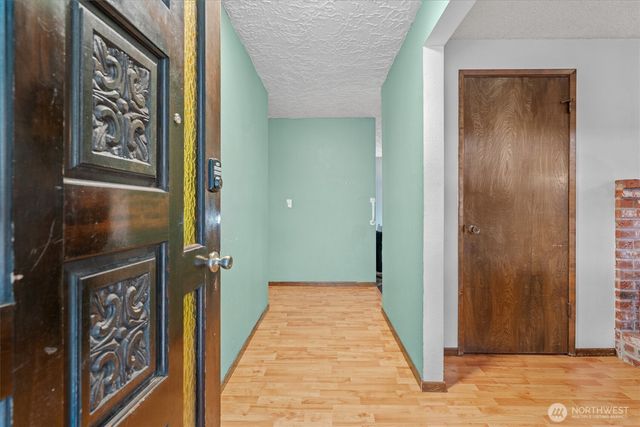 9505 NW 21st Avenue, Vancouver, WA 98665