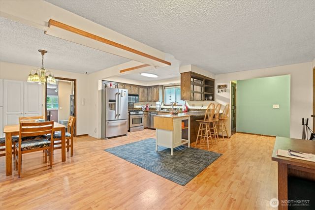 9505 NW 21st Avenue, Vancouver, WA 98665