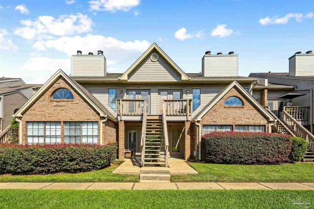 7150 Plantation Rd 122, Pensacola, FL 32504