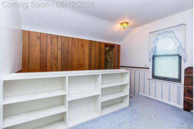 15087 Thomas Avenue, Allen Park, MI 48101