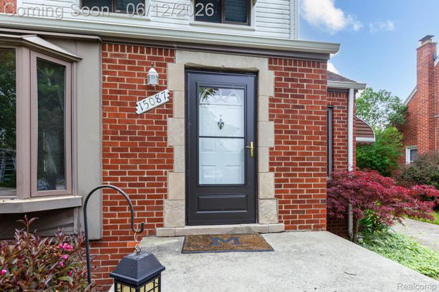 15087 Thomas Avenue, Allen Park, MI 48101
