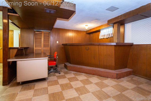 15087 Thomas Avenue, Allen Park, MI 48101