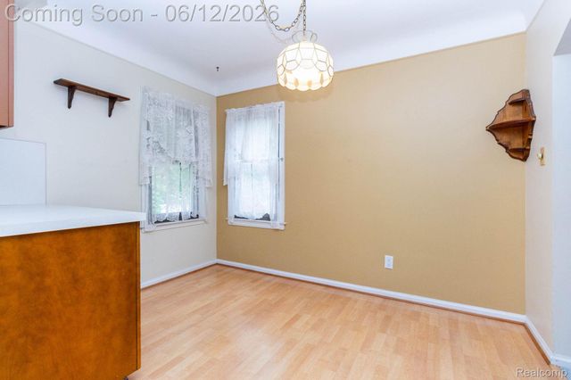15087 Thomas Avenue, Allen Park, MI 48101