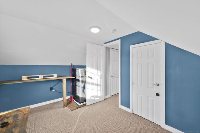 380 Glen Hills Road, Meriden, CT 06451