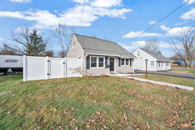 380 Glen Hills Road, Meriden, CT 06451