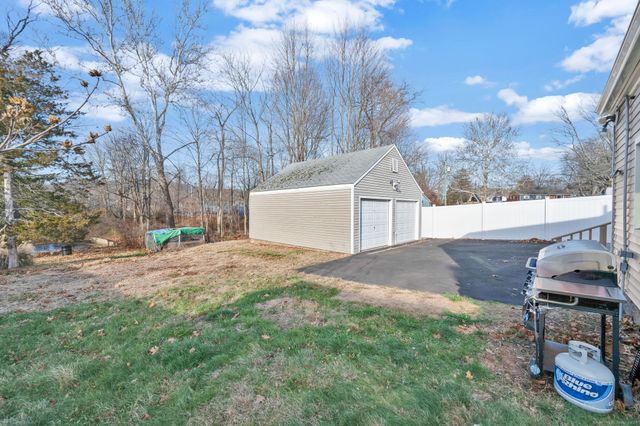 380 Glen Hills Road, Meriden, CT 06451