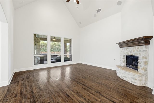 2716 Damsel Madison Lane, Lewisville, TX 75056