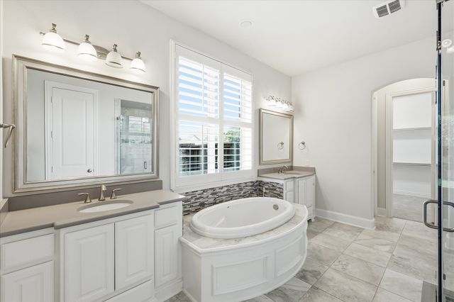2716 Damsel Madison Lane, Lewisville, TX 75056