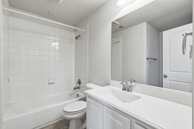 2716 Damsel Madison Lane, Lewisville, TX 75056