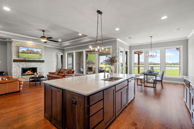 2255 Lake Estates Drive, Rockwall, TX 75032