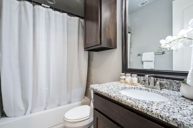 2255 Lake Estates Drive, Rockwall, TX 75032