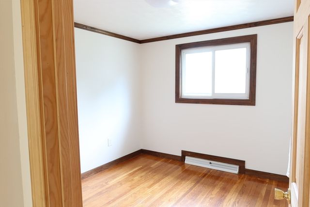 31 Mohawk, Burlington, MA 01803