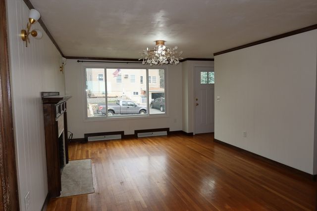 31 Mohawk, Burlington, MA 01803