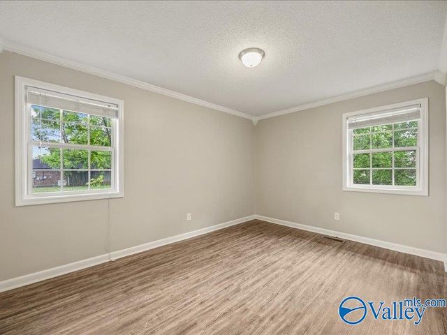 6311 Creighton Avenue NW, Huntsville, AL 35810