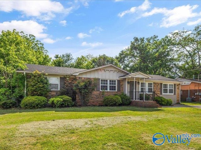 6311 Creighton Avenue NW, Huntsville, AL 35810