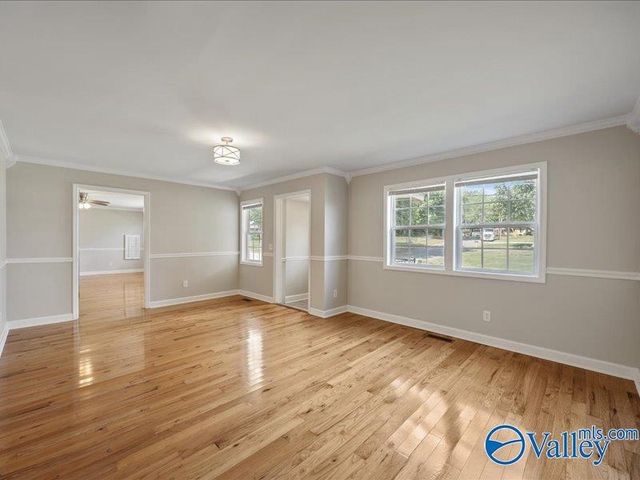 6311 Creighton Avenue NW, Huntsville, AL 35810