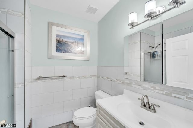 58 Pheasant Run 12, Old Tappan Boro, NJ 07675