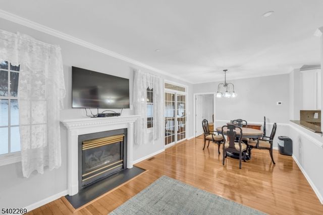 58 Pheasant Run 12, Old Tappan Boro, NJ 07675