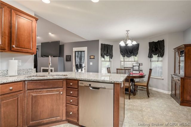 3040 Brookhill Court, Georgetown, IN 47122